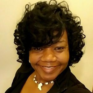 Meet your Posher, Quinta